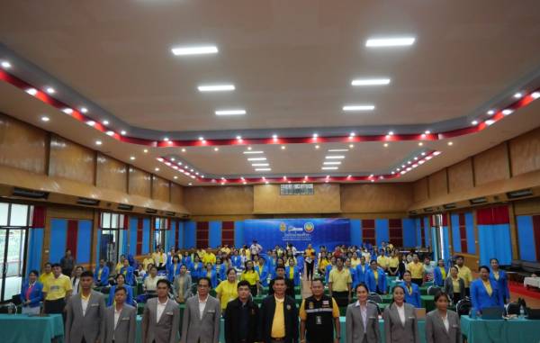โครงการอบรมเชิงปฏิบัติการ “การสร้างสรรค์สื่อดิจิทัลด้วยปัญญาประดิษฐ์ และเผยแพร่สู่ OBEC Content Center