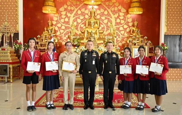  โครงงานการประกวดการนำเสนอ กิจกรรมต่อยอดหลักศาสตร์พระราชา